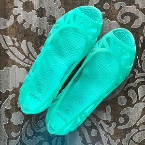 Crocs peep toe flat, size 7